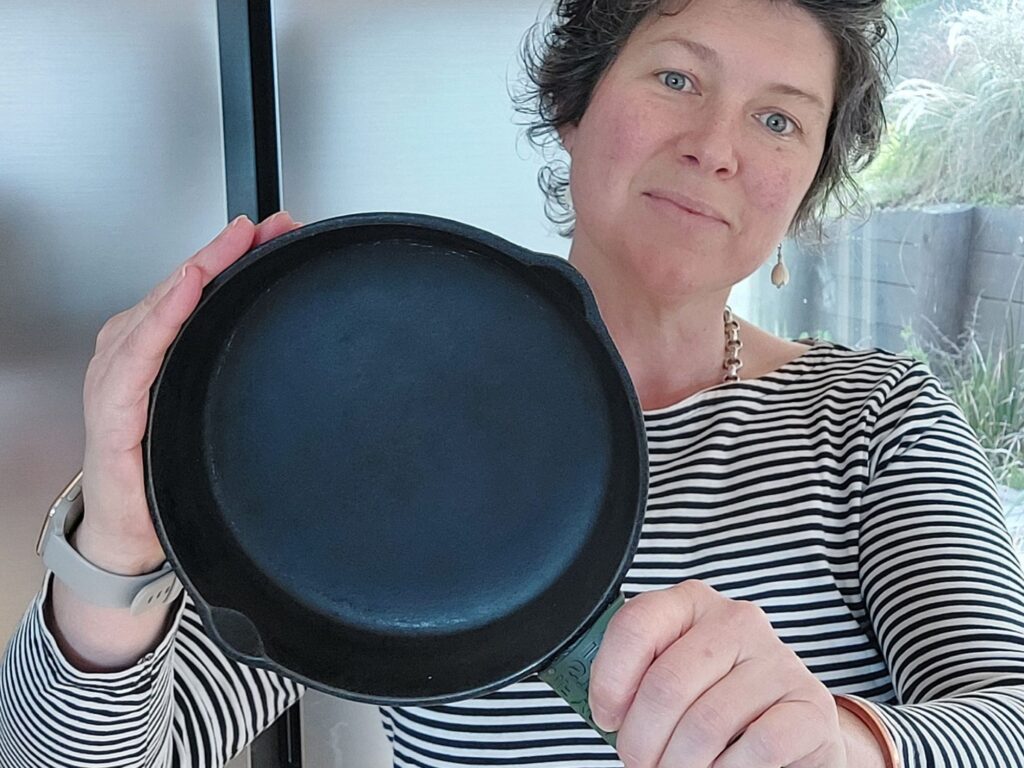 The Culina Cast Iron Seasoning Stick